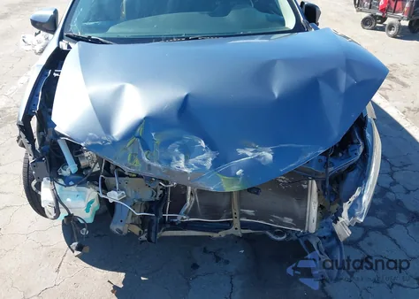 2018 Toyota Corolla Le from USA, damaged, VIN 5YFBURHE7JP844514